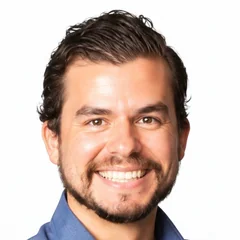 Claudio Villamonte, docente de postgrado UCAL