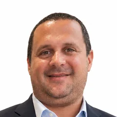 Piero Mavila, docente de postgrado UCAL